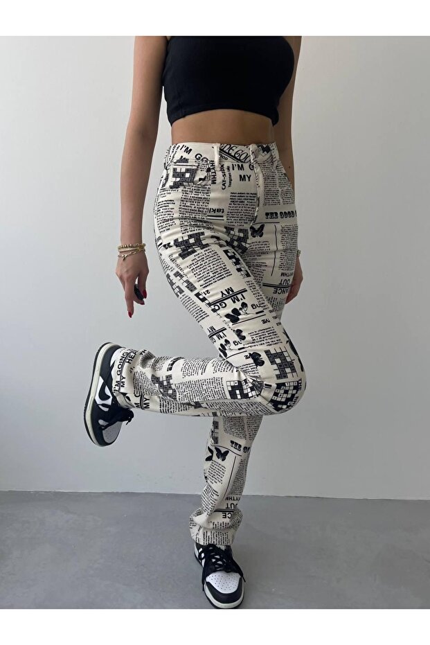Novine Newspaper Patterned Trousers