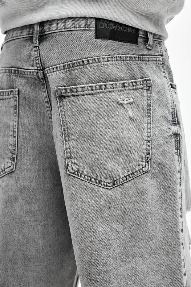 Distressed denim bermuda - 3