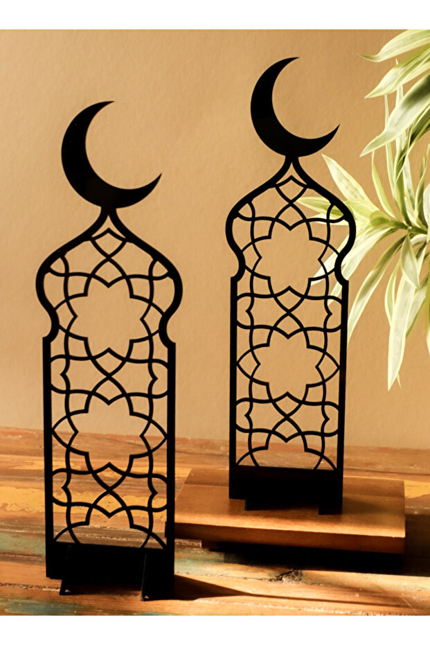 Set of 2 Acrylic Decor Stands in Ramadan Crescent Shape with Islamic Pattern - 1
