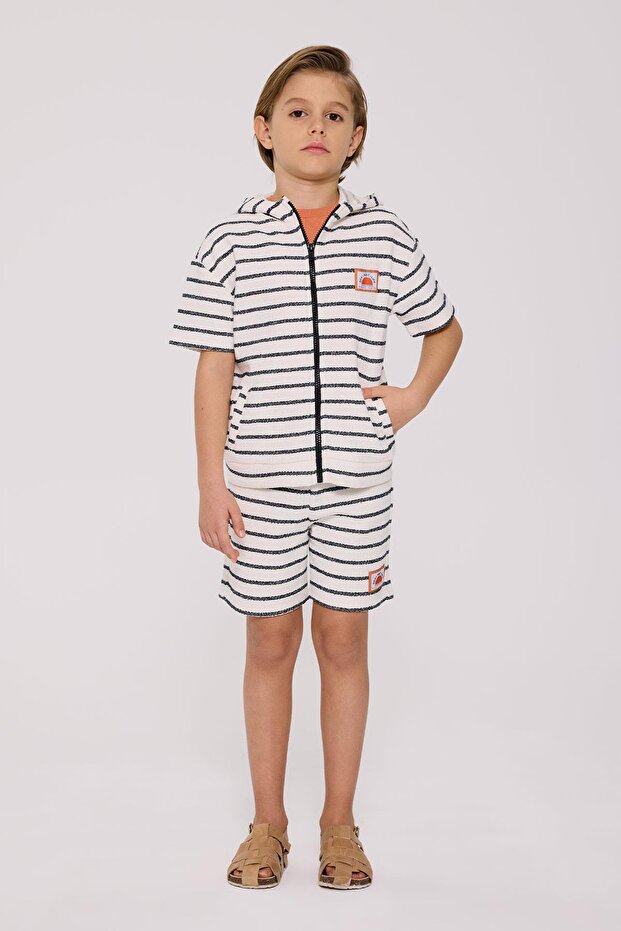 BG Store سترة مخططة للأولاد