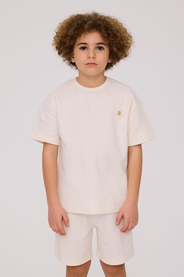 طقم شورت وتيشيرت للأولاد - 2