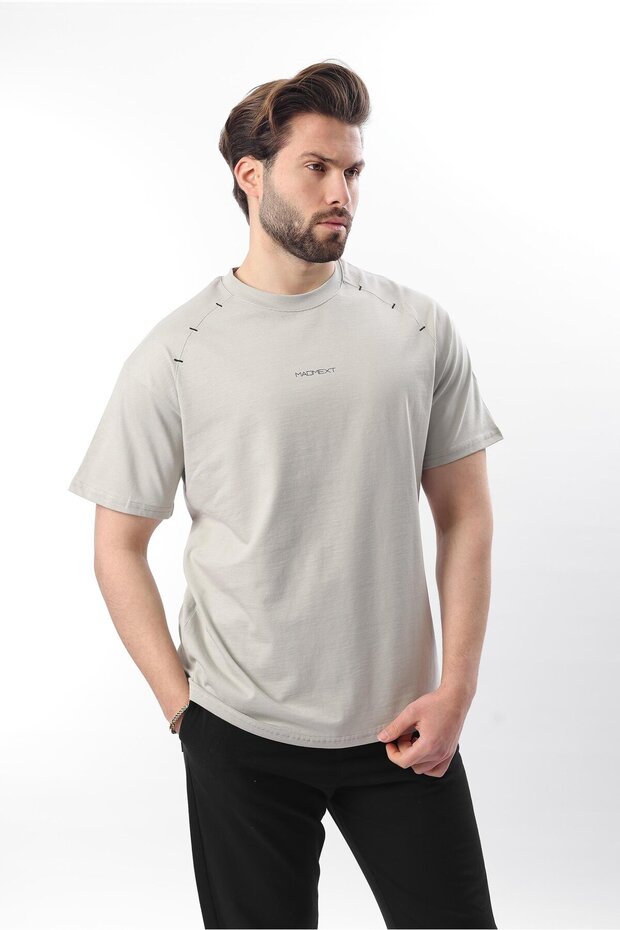 Men's T-Shirt with Gray Print and Embroidered Details E7108