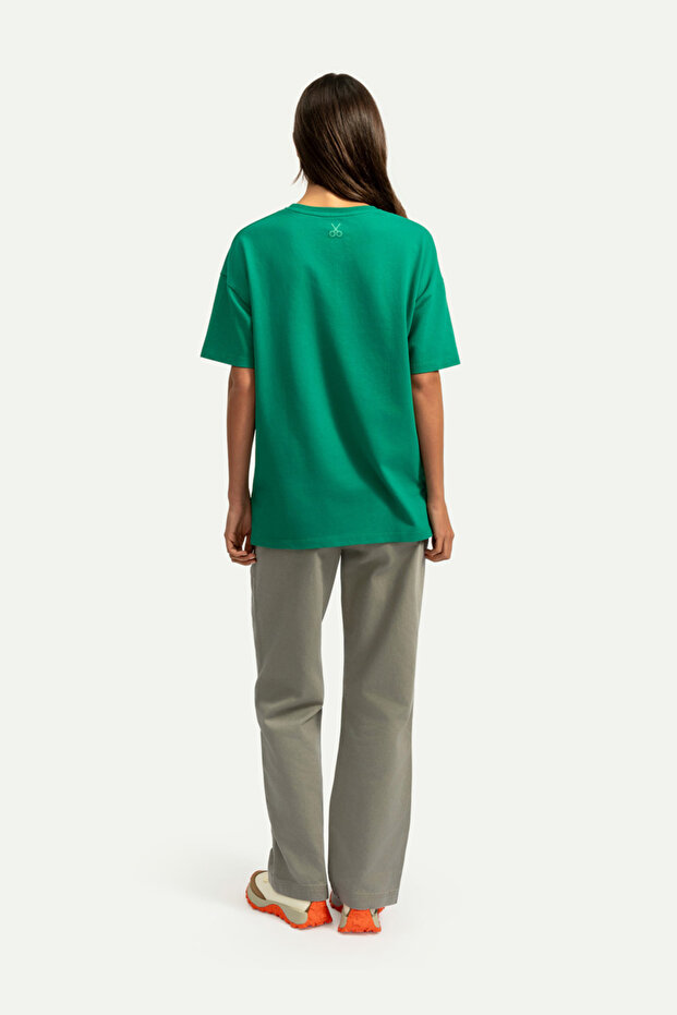 Unisex Oversize/ Relax Fit Basic T-Shirt - Forest Shade - 8
