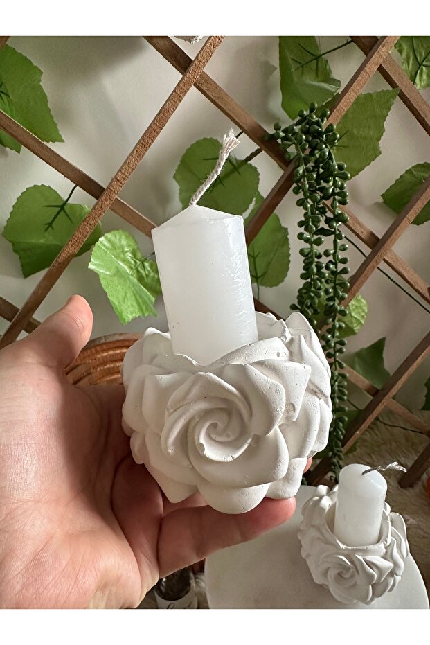 Dekoratif Gül modelli mumluk - 2