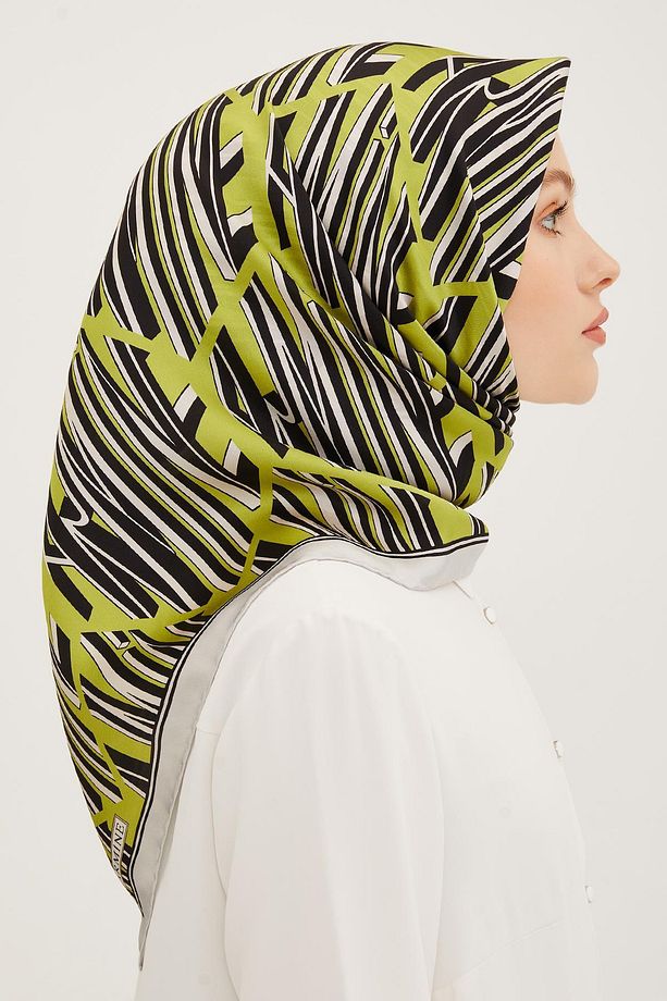 İpek Eşarp 2023/24 İlkbahar Yaz Sezonu 8911 58 - Twill (Tivil) İpek - 2