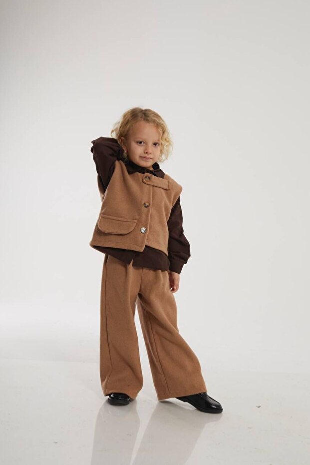 بدلة صدرية للأولاد مكونة من 3 قطع - 1