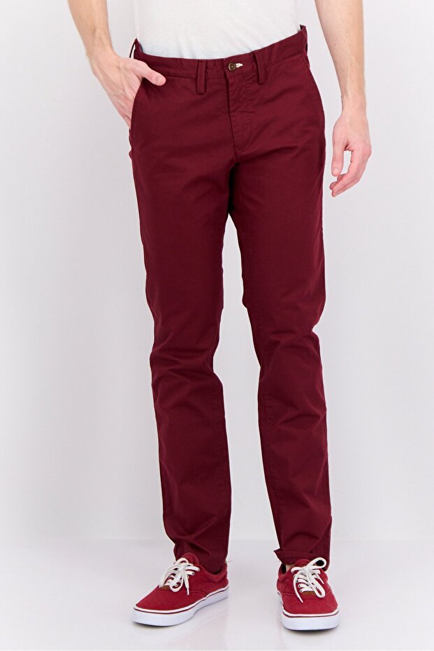 Men Slim Fit Solid Chino Pants, Maroon - 1