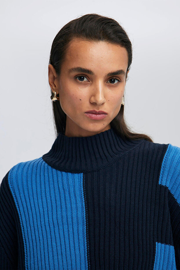 ASYMETRISCH GESTREIFTER STRICKPULLOVER - 5