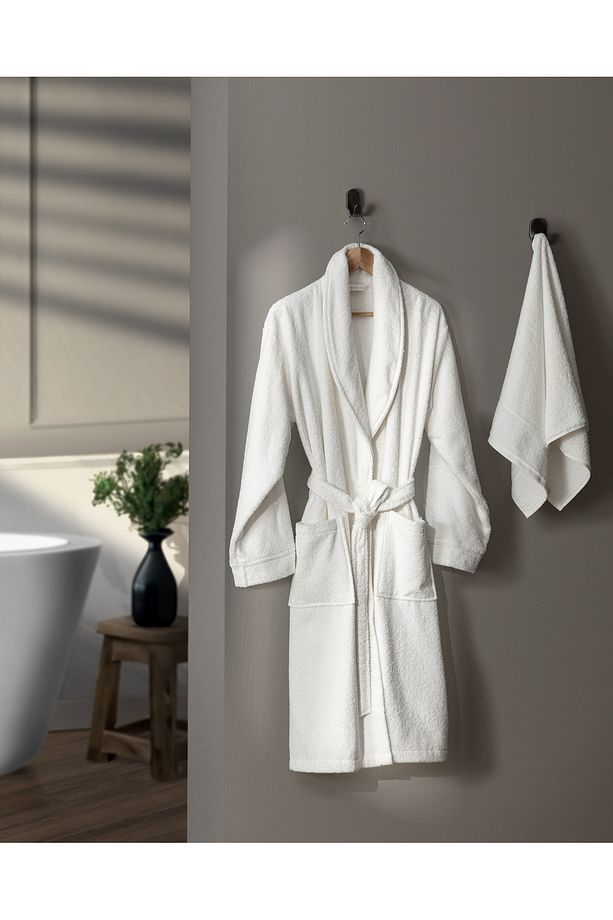 Avril Şalyaka Unisex Bornoz Set - 1