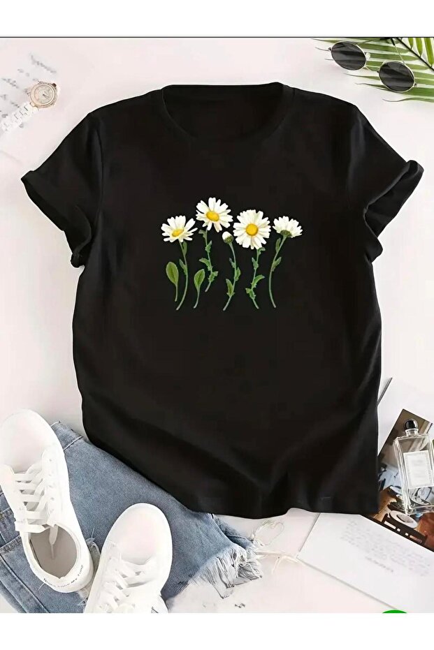 Basic T-Shirt with Side to Side Daisy Pattern - 1