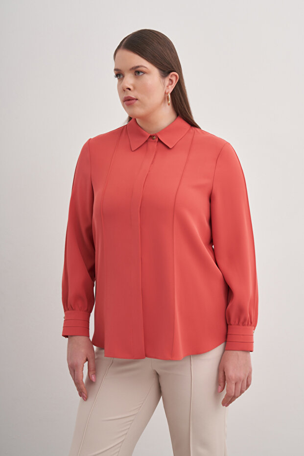 Detaylı Düğmeli Gömlek - 4