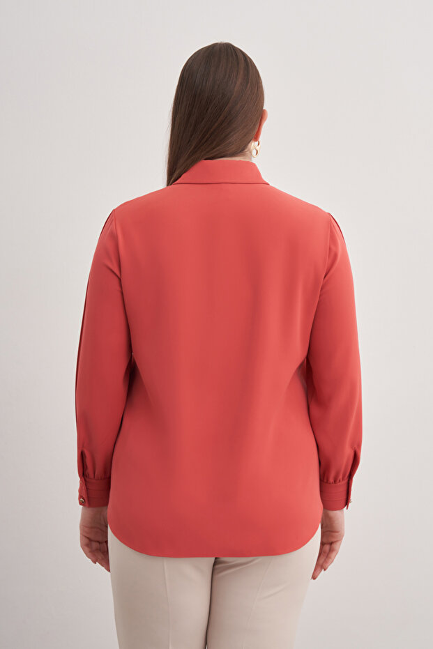 Detaylı Düğmeli Gömlek - 6