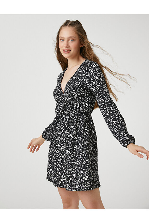 Floral Mini Dress Long Sleeve V-Neck