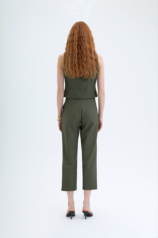 سترة بأزرار باللون الكاكي - 5