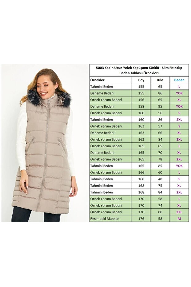Lange Weste mit Kapuze und Fell in Stein für Damen - 2