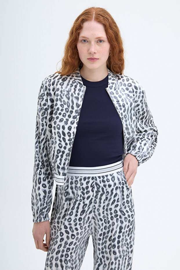 Ecru Bomber Jacket - Speckle Pattern and Zipper - 4