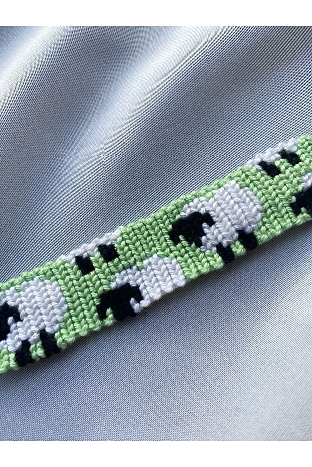 نمط الأغنام الخضراء خلفية محبوك سوار - 2