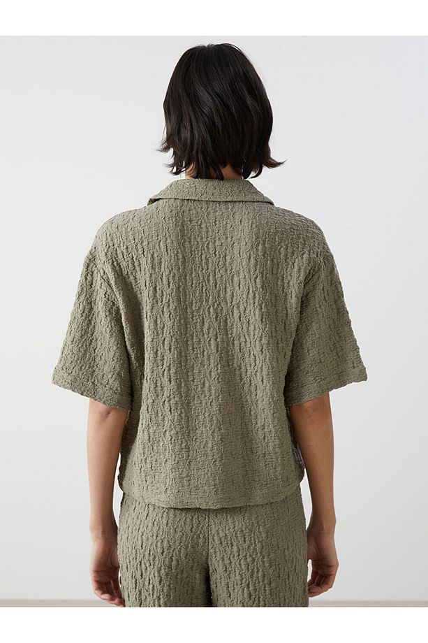 LCW Loose Fit Dokulu Kadın Gömlek - 4