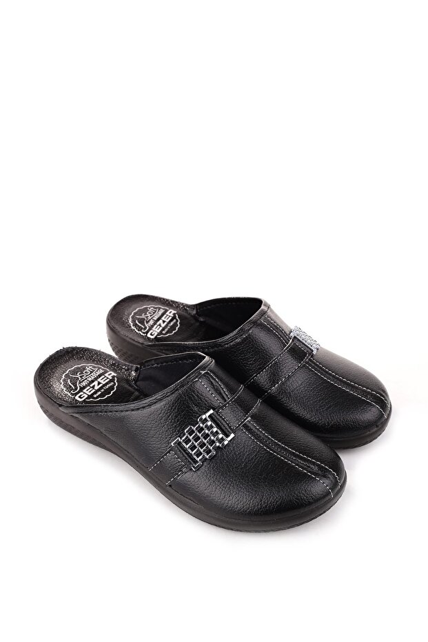 16185 Stone Detailed Soft Massage Sole Sabo Closed Front Daily Women's Slippers
