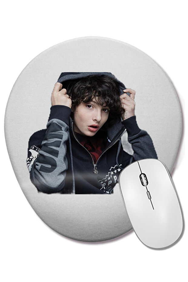 لوحة ماوس بيضاوية من Finn Wolfhard 04 مع مسند للمعصم