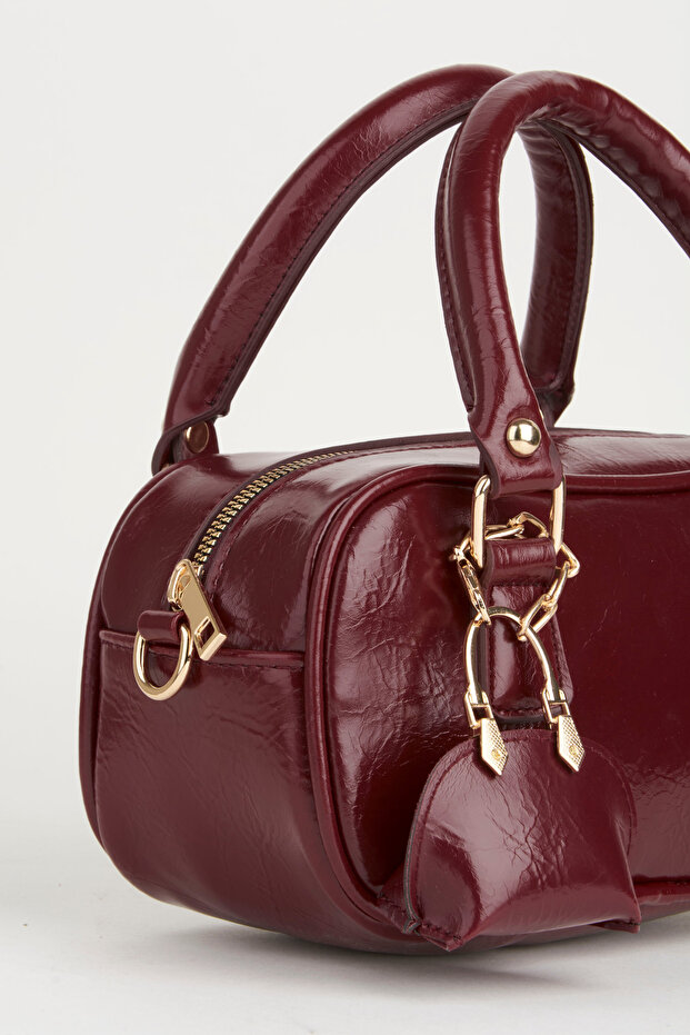 Women's Tulip Claret Red Bag Charm Detailed Patent Leather Zipper Closure Handbag and Shoulder Bag