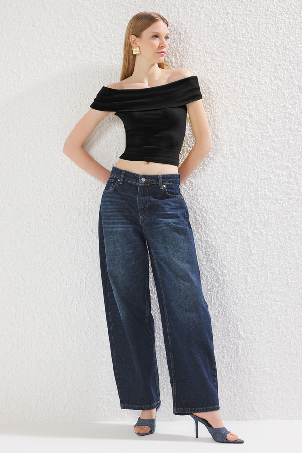Siyah Carmen Yaka Fitted/Vücuda Oturan Örme Bluz TWOSS25BZ00126 - 4