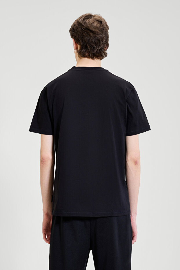 Cassica Tee - Stylish Design - 3