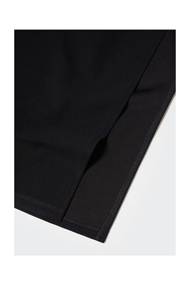 Midi-dress with slit - 10