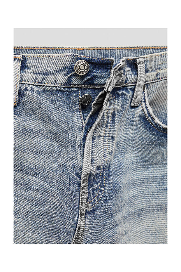 Ripped low-rise girlfriend jeans - 5