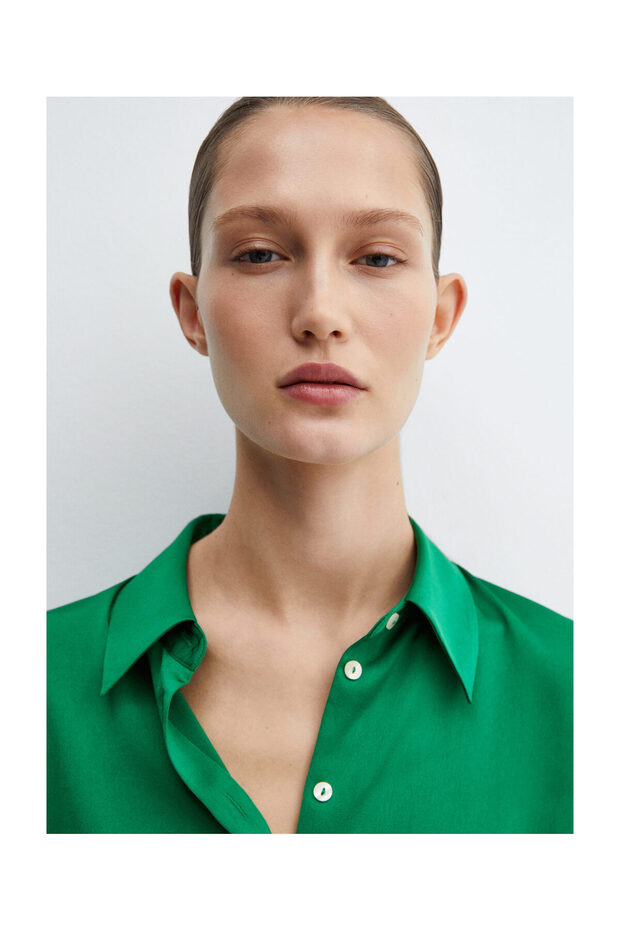 Satin finish flowy shirt - 3