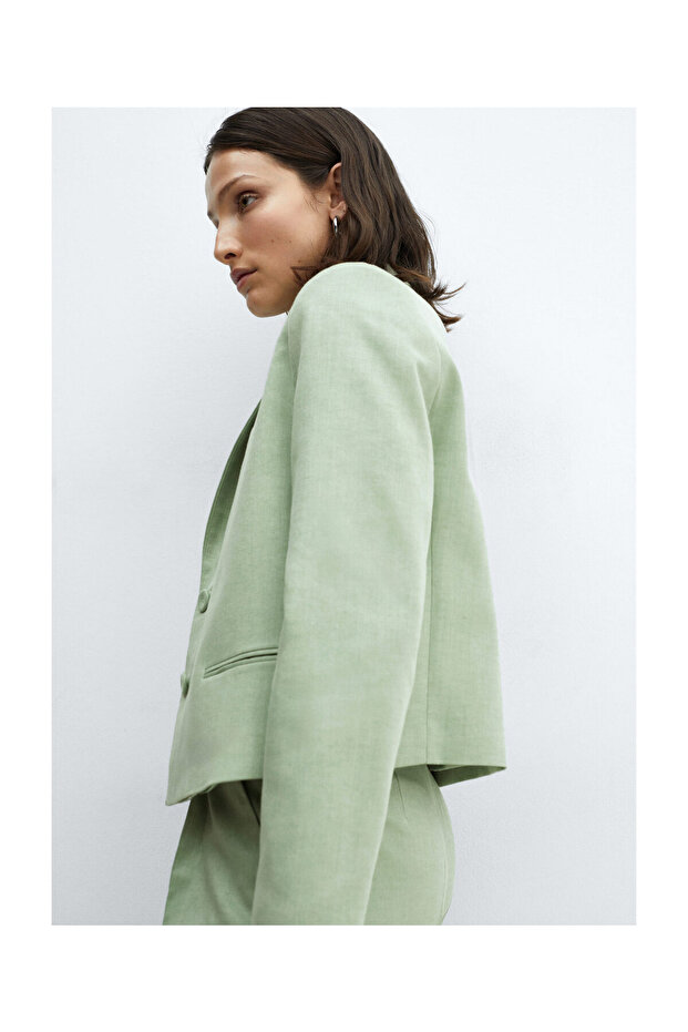 Cropped blazer with buttons - 4