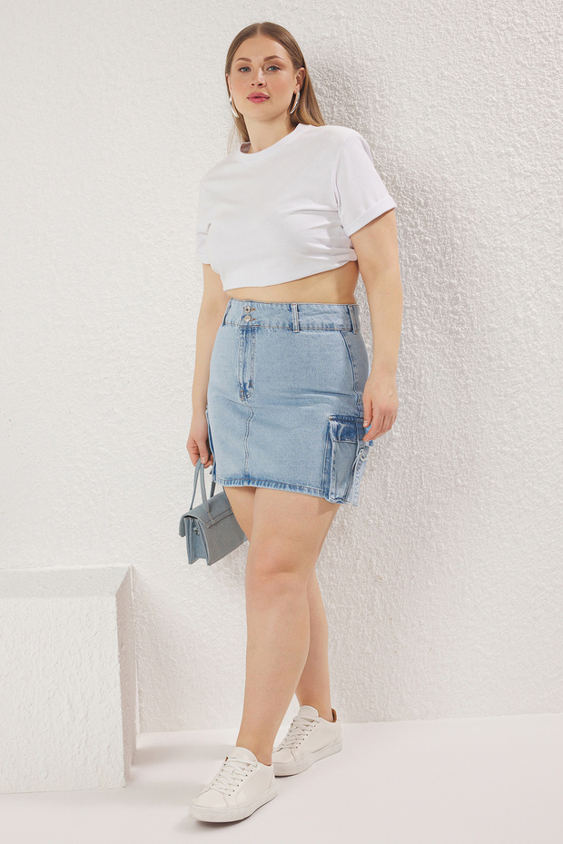 Açık Mavi Kargo Cepli Denim Etek TBBSS23AZ00057 - 2