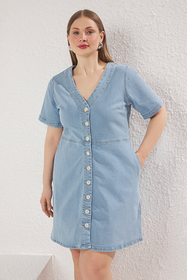 Açık Mavi A Line V Yaka Denim Elbise TBBSS23AH00078 - 2