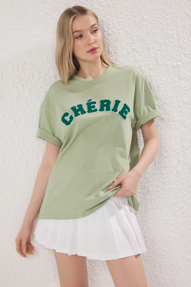Mint %100 Pamuk Oversize/Geniş Kesim Slogan Nakışlı Örme T-Shirt TWOSS25TS00161 - 2