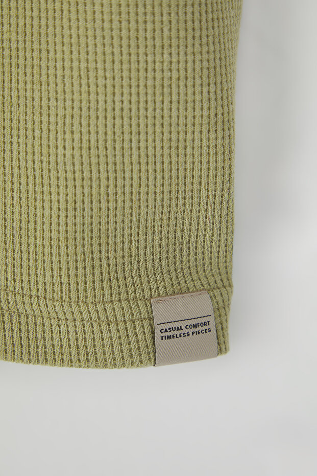 Mint Büyük Beden Oversize/Geniş Kesim Renk Bloklu Dokulu T-Shirt TMNSS25BF00038 - 3
