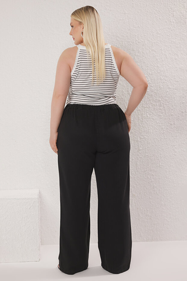 Siyah Yüksek Lastikli Bel Tencel İnce Yazlık Geniş Paça/Wide Leg Büyük Beden Jeans TBBSS25AR00038 - 4