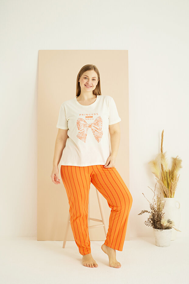 Set de pijamale supradimensionate din bumbac cu model ecru Curve 25103712 - 2