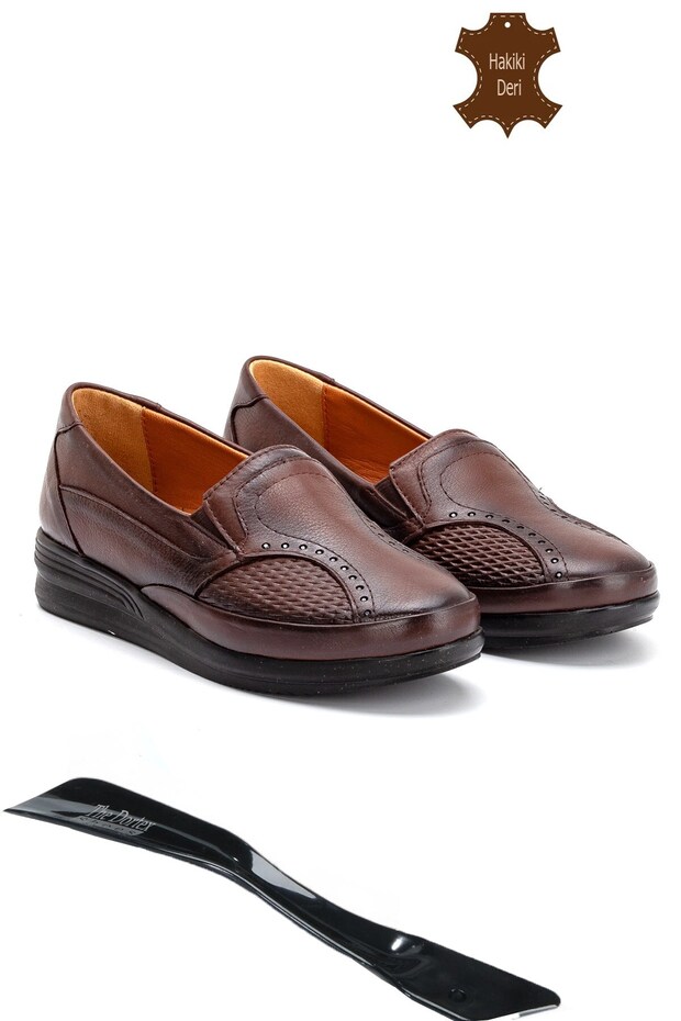 Cd02 Women's Genuine Leather Full Orthopedic Stone Embroidered Heelless Bone Protruding Comfortable Mother's Shoes