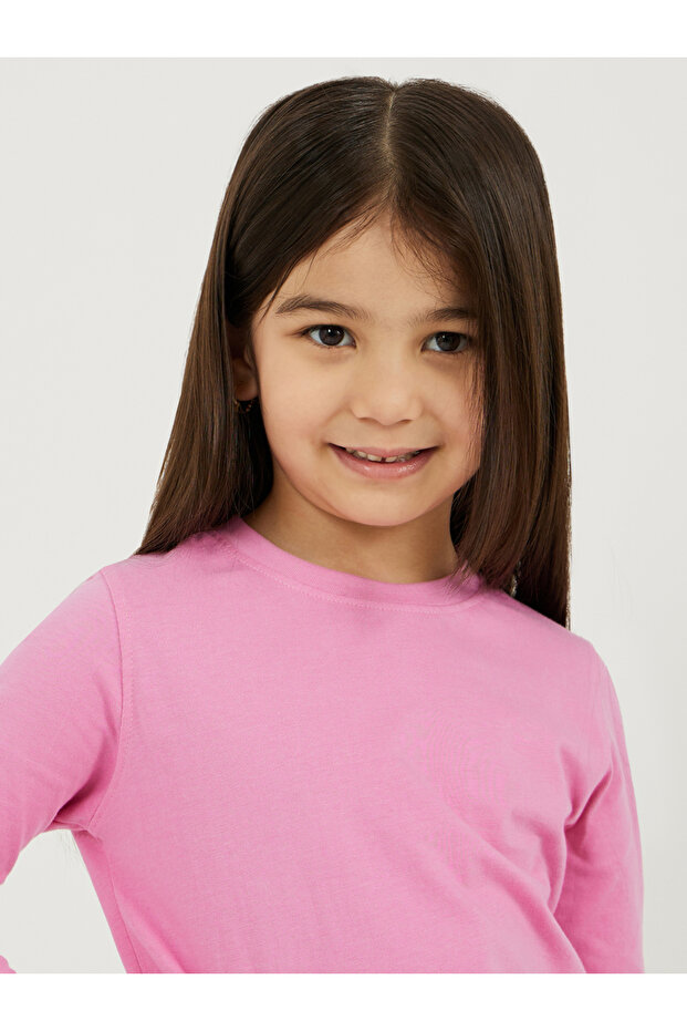 Solid Round Neck T-Shirt - 4