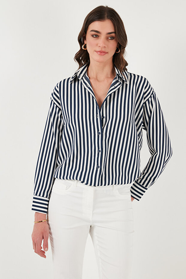 Standard Fit Classic Collar Striped Shirt Shirt 6772894