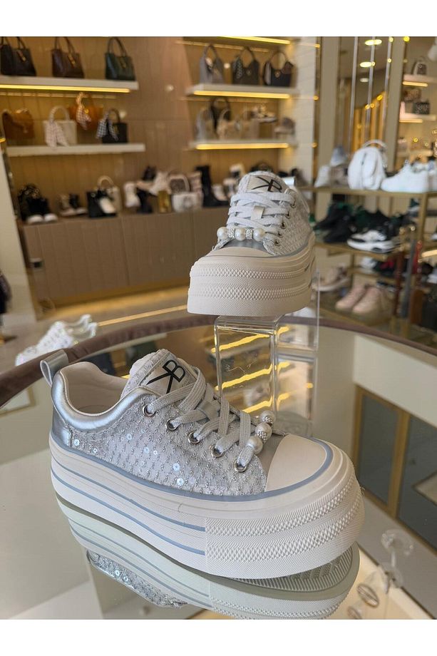 İthal Yüksek Taban Transparan-Pullu Bağcıklı Sneakers - 5