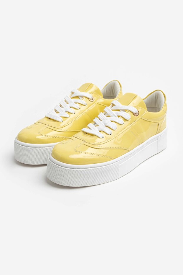 Rowan sárga lakkbőr vastagtalpú női fűzős sportcipő - 5