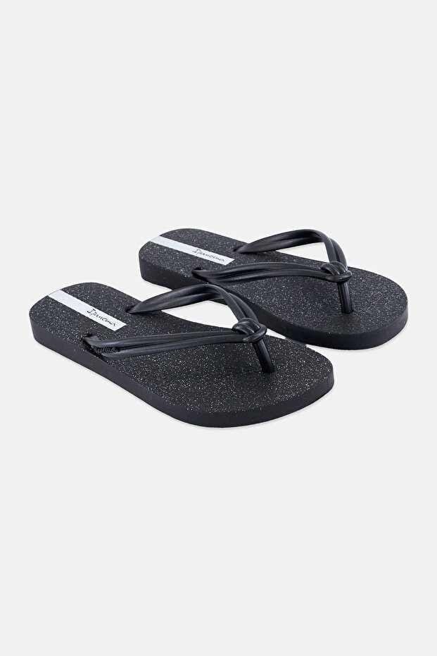 Kids Girl Elo Chic Slip On Slippers, Black