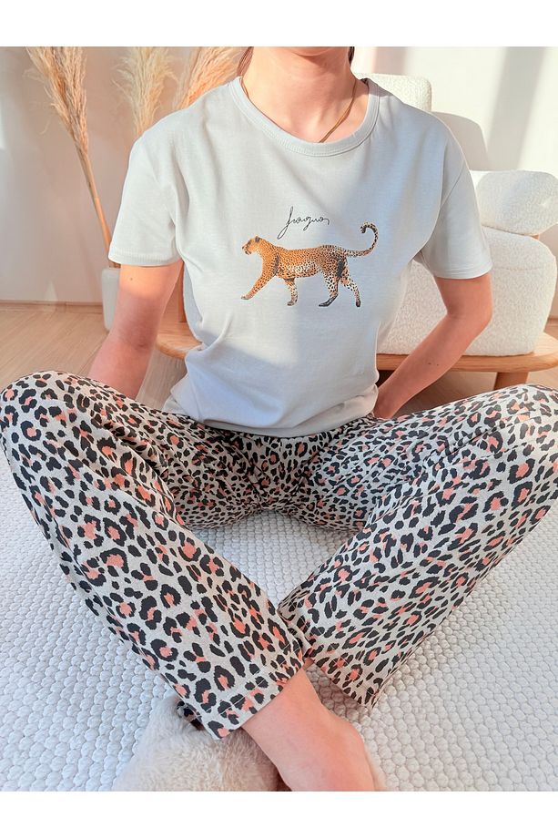 Leopar Desenli Pamuklu Kısa Kol Örme Pijama Takımı - 2