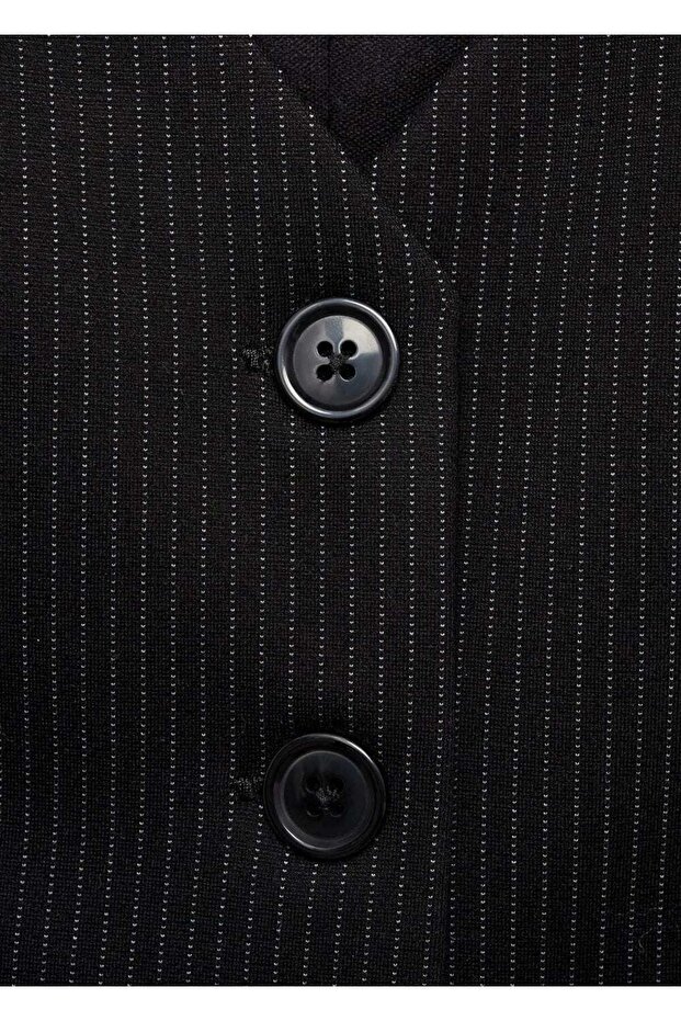 İnce çizgili yelek - 8