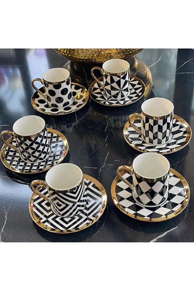 بدلة كأس سوداء