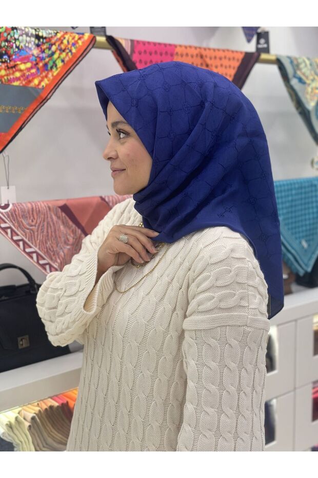 وشاح كوزا