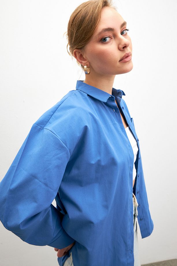 Kadın Mavi Oversize Basic Cep Detaylı Poplin Uzun Kol Gömlek - 6