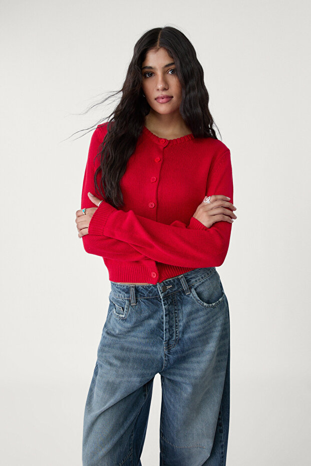 Düğmeli triko hırka - 1