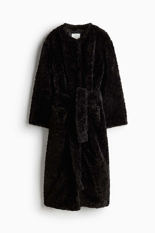 Fluffy tie-belt coat